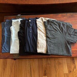 Old navy men’s large shirts